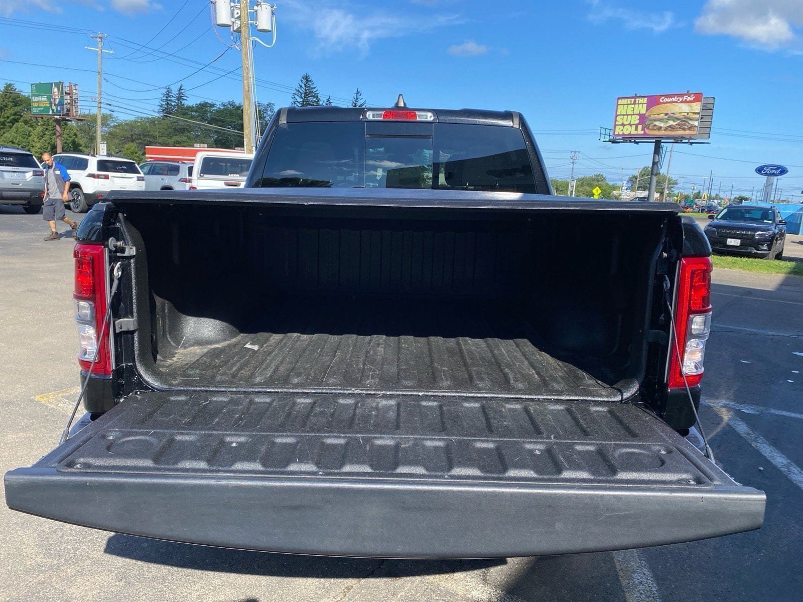 Used 2023 RAM 1500 Tradesman w/ Trailer Tow Group AWD/4WD image 22