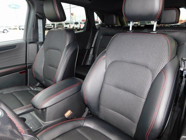 New 2026 Ford Escape ST-Line AWD/4WD image 15
