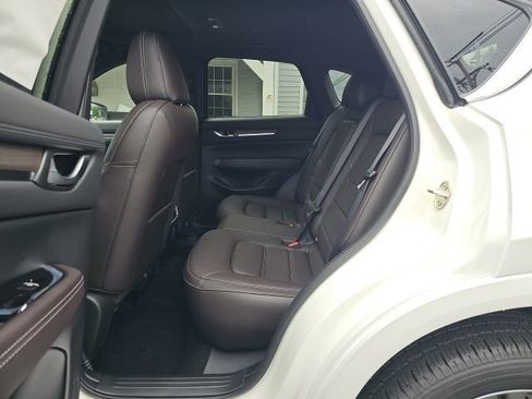 New 2025 MAZDA CX-5 Signature image 14