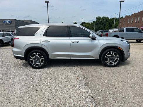 Used 2024 Hyundai Palisade Limited AWD/4WD image 9