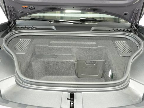 New 2025 Porsche Macan Electric image 29