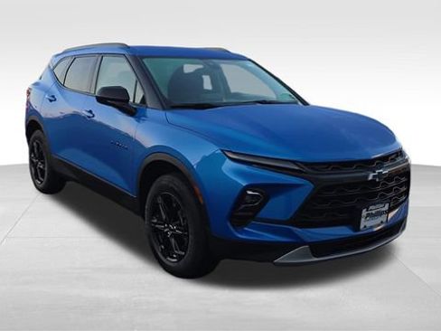 Certified 2024 Chevrolet Blazer LT w/ Convenience Package AWD/4WD image 4