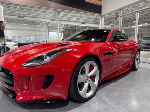 Used 2016 Jaguar F-TYPE R AWD/4WD image 23