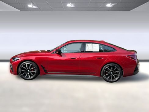 Used 2026 BMW M440i w/ Premium Package RWD image 2