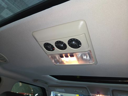 Used 2015 Land Rover LR4 HSE LUX image 82