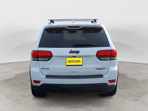 Used 2017 Jeep Grand Cherokee Trailhawk w/ Trailhawk Luxury Group AWD/4WD image 6
