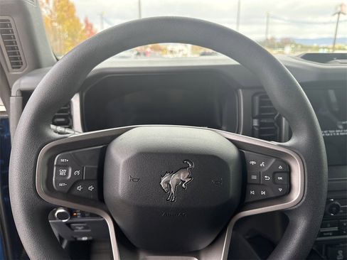 New 2025 Ford Bronco 4-Door w/ Sasquatch Package image 25
