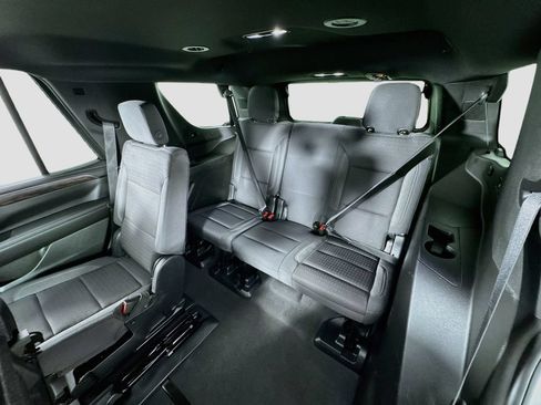 Used 2023 Chevrolet Tahoe LS AWD/4WD image 13