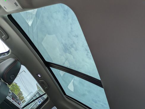 New 2026 Volkswagen Atlas Peak Edition image 22