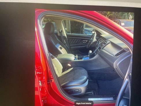 Used 2012 Ford Taurus SHO image 15