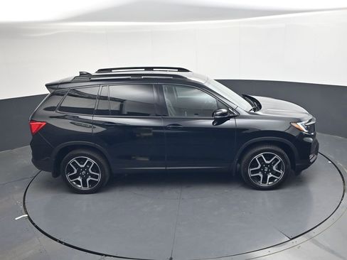 Used 2024 Honda Passport Black Edition image 23