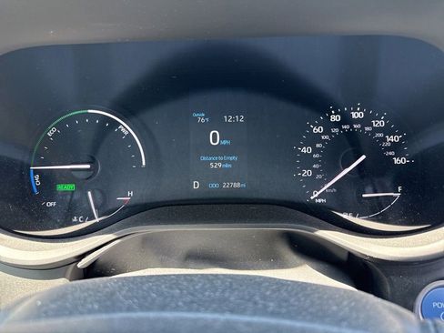 Used 2023 Toyota Sienna LE FWD image 13