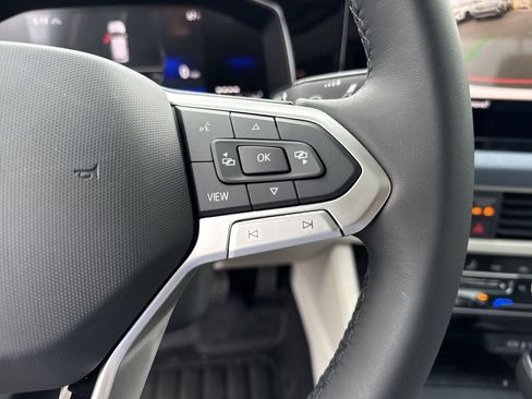 New 2026 Volkswagen Jetta SE FWD image 20