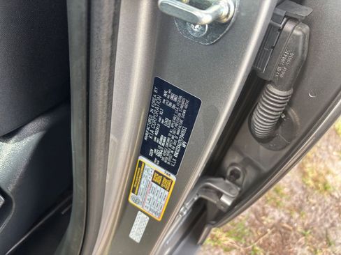 Used 2025 Kia Soul LX w/ LX Technology Package FWD image 28