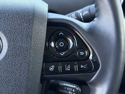 Certified 2020 Toyota Prius Prime Limited w/ Carpet Mat Package image 23