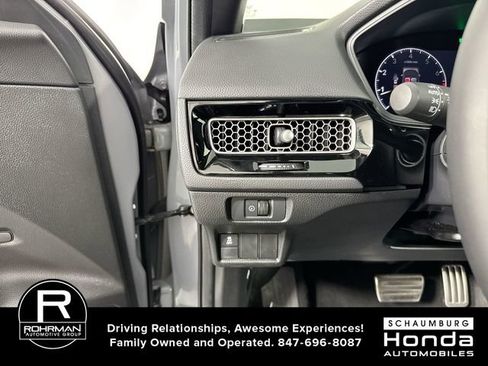 Used 2025 Honda Civic Sport image 15