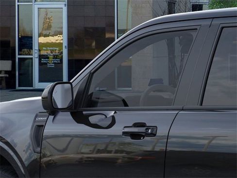 New 2025 Ford Maverick Lariat w/ Black Appearance Package image 21