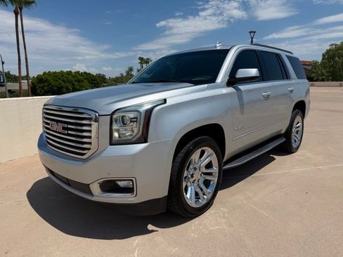 Used 2018 GMC Yukon SLT w/ Premium Edition AWD/4WD image 5