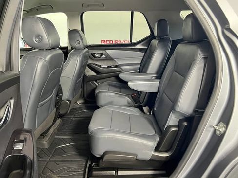Used 2019 Chevrolet Traverse LT w/ LT Premium Package FWD image 25
