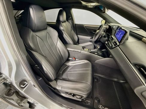 Certified 2024 Lexus ES 350 F Sport w/ Accessory Package (Z2) FWD image 30