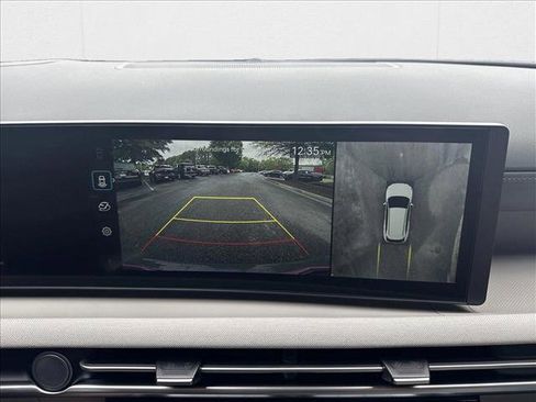 New 2025 Hyundai Tucson Limited image 13