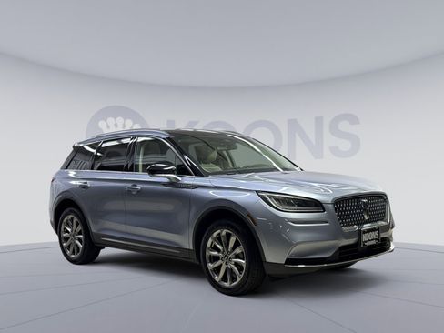 Used 2022 Lincoln Corsair Standard w/ Premium Package image 14