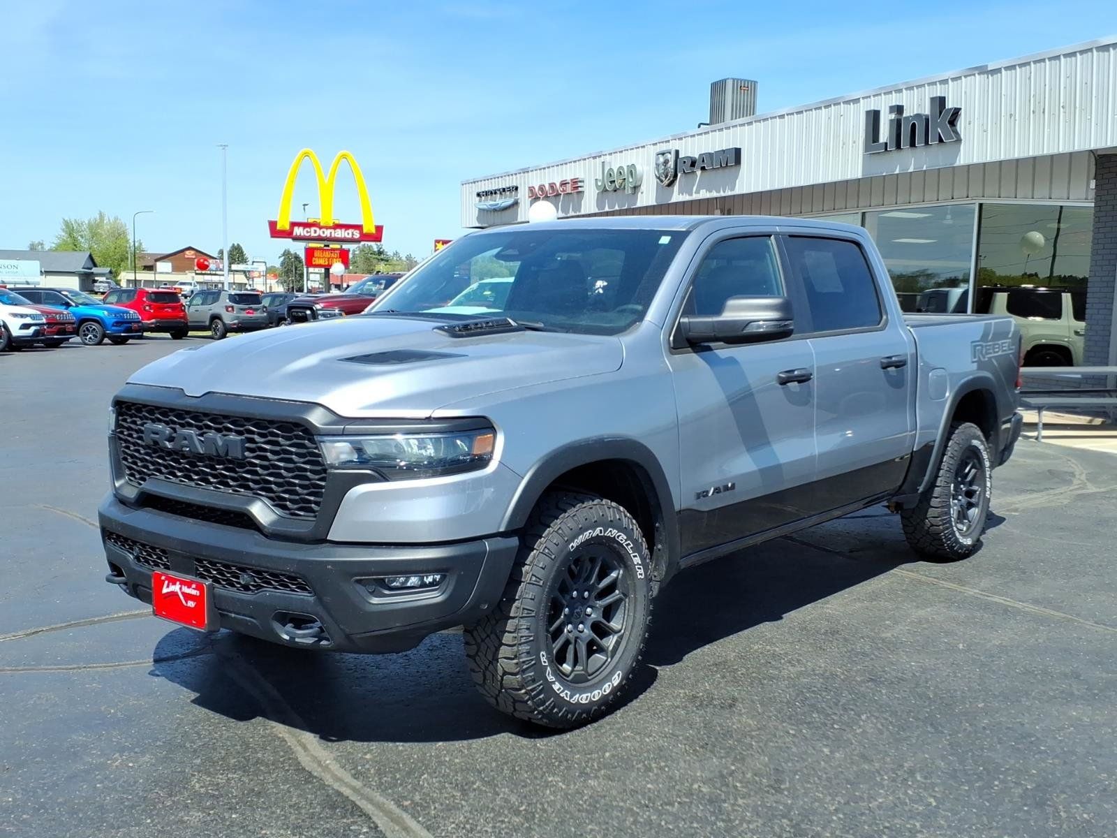 Used 2025 RAM 1500 Rebel w/ Rebel Level 1 Equipment Group AWD/4WD image 8