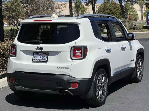 Used 2017 Jeep Renegade Limited FWD image 18