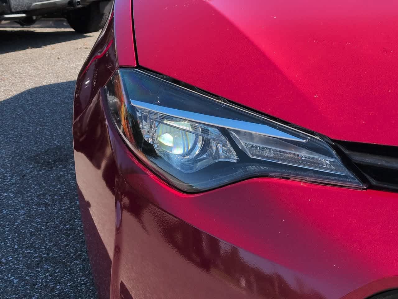 Used 2018 Toyota Corolla LE FWD image 10