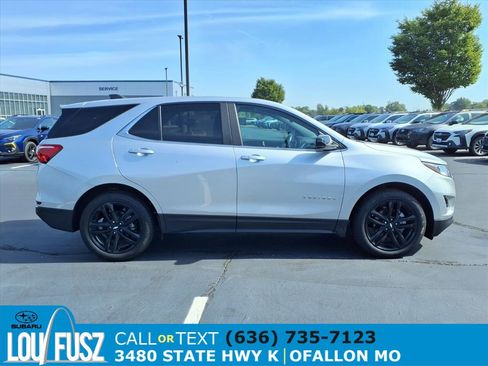 Used 2021 Chevrolet Equinox LT image 28