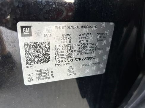 Used 2019 GMC Acadia Denali w/ Technology Package AWD/4WD image 37