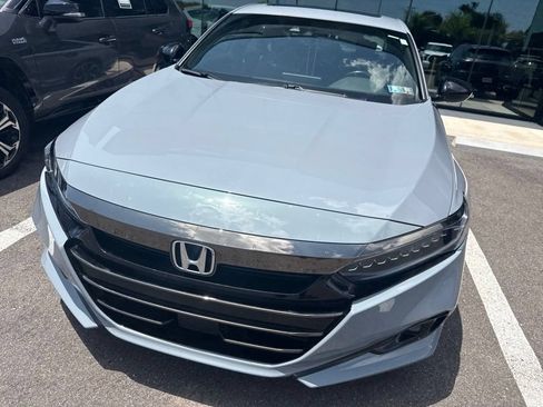 Used 2021 Honda Accord Sport image 10