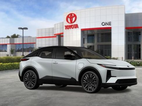 New 2026 Toyota C-HR AWD/4WD image 17