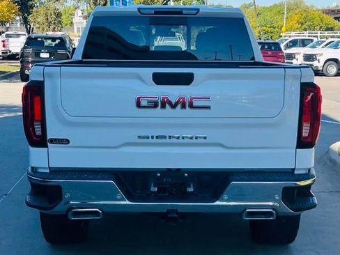 Used 2021 GMC Sierra 1500 SLT w/ SLT Premium Plus Package image 3