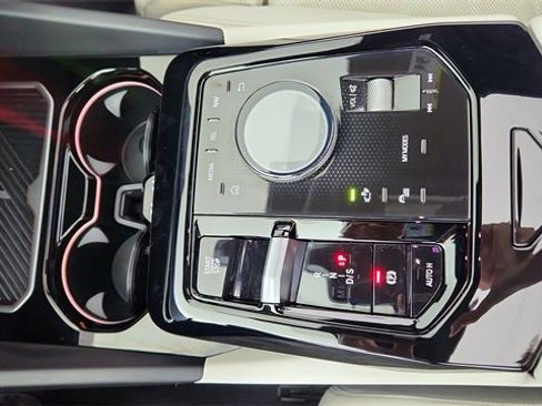 Used 2025 BMW 540i xDrive 540i xDrive image 49