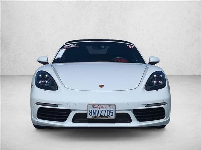 Used 2017 Porsche 718 Boxster RWD image 2
