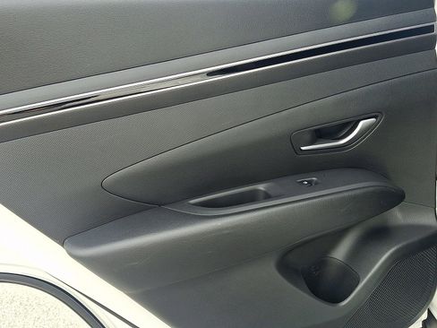 Certified 2023 Hyundai Tucson SEL image 13