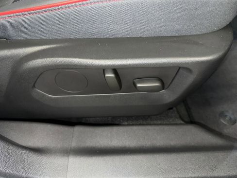 Certified 2023 Buick Envision Essence w/ Sport Touring Package image 35