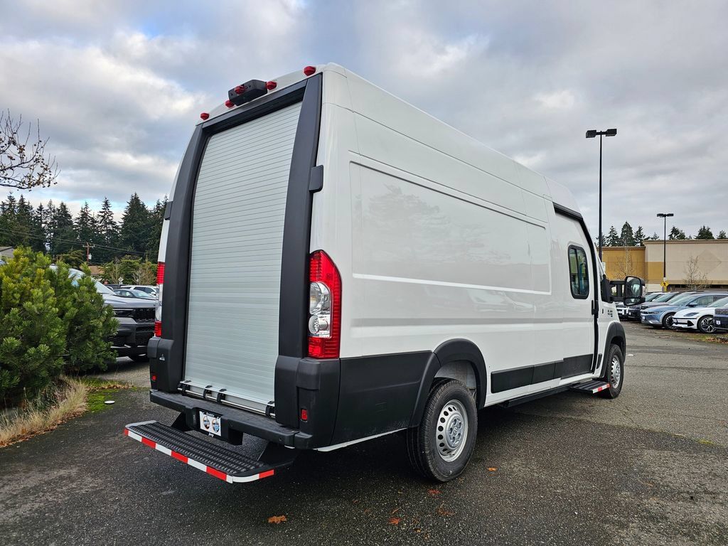New 2024 RAM ProMaster 3500 w/ Delivery Van Package FWD image 4