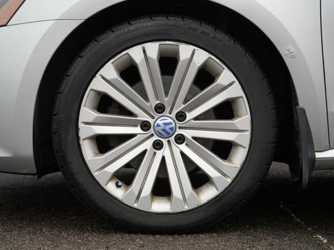 Used 2012 Volkswagen Passat 2.5 SE image 13