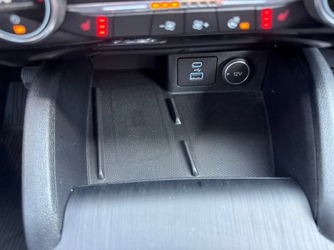 Used 2021 Ford Escape SEL w/ SEL Stealth AWD Package image 27