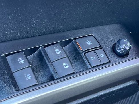 Certified 2023 Toyota Tacoma SR5 image 13