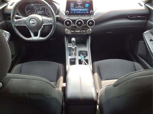 Used 2024 Nissan Sentra SR FWD image 10