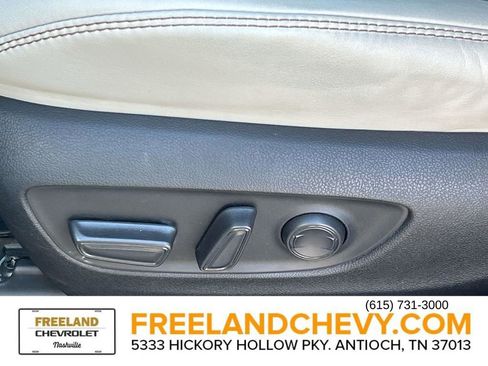 Used 2023 Toyota RAV4 XLE Premium image 30