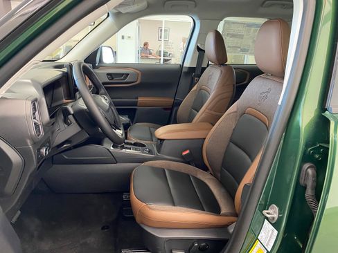 New 2025 Ford Bronco Sport Outer Banks w/ Outer Banks Tech Package+ image 17