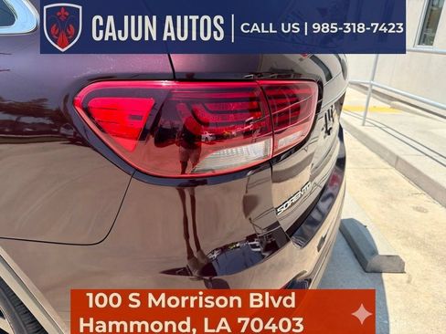 Used 2020 Kia Sorento S FWD image 12
