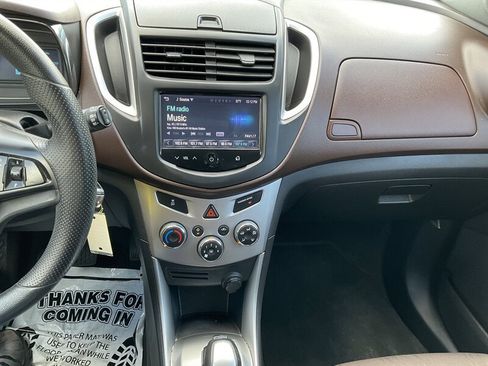 Used 2015 Chevrolet Trax LT image 21