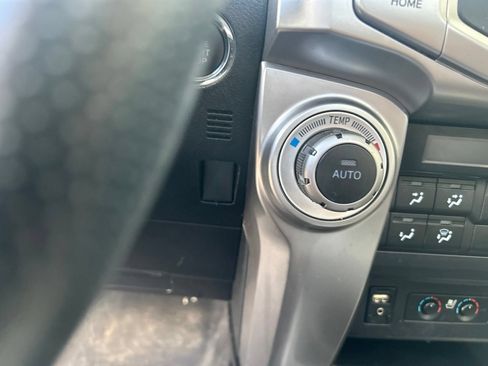 Used 2016 Toyota 4Runner Limited RWD image 18