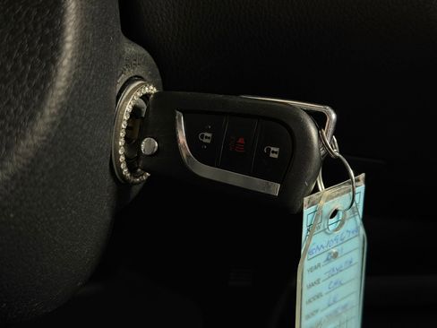 Used 2021 Toyota C-HR LE image 28