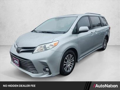 Used 2020 Toyota Sienna XLE w/ XLE Navigation Package